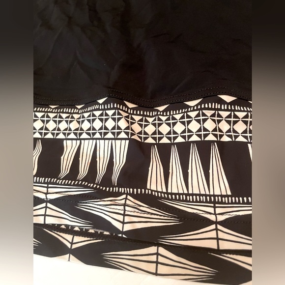 Black Seafolly Tankini in Size 14. 💗 Black L George bikini bottoms included 💗 - Picture 4 of 12